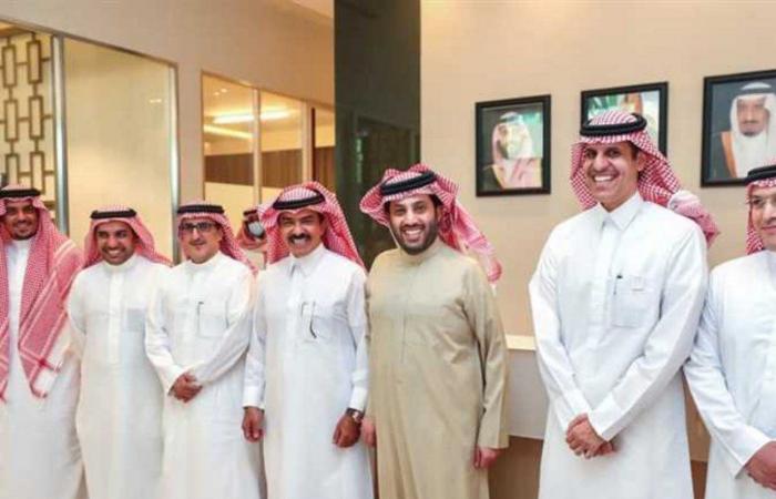 "آل الشيخ "يجتمع بالرؤساء التنفيذيين للبنوك وعدد من المستثمرين بالقطاع الترفيهي