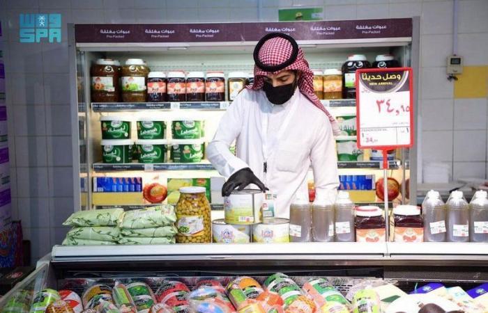 "أمانة القصيم" تنفذ 2505 جولة على المنشآت التجارية والغذائية بأول أيام رمضان