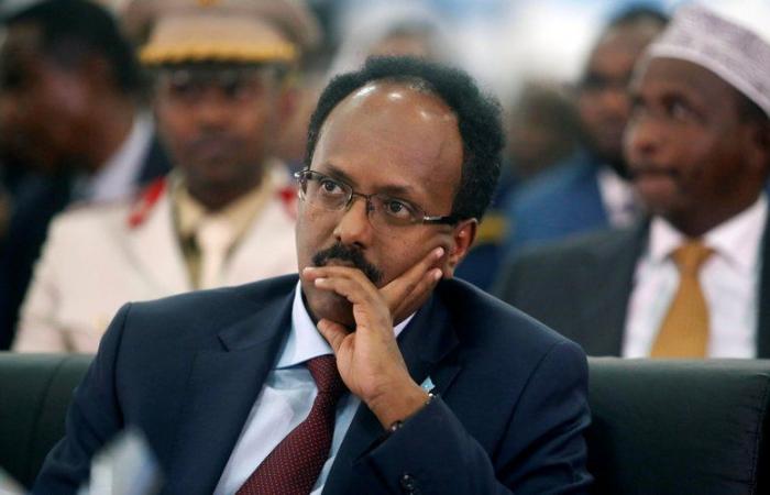 بعد نحو 20 يوماً من موافقته عليه .. البرلمان الصومالي يلغي تمديد رئاسة "فرماجو"