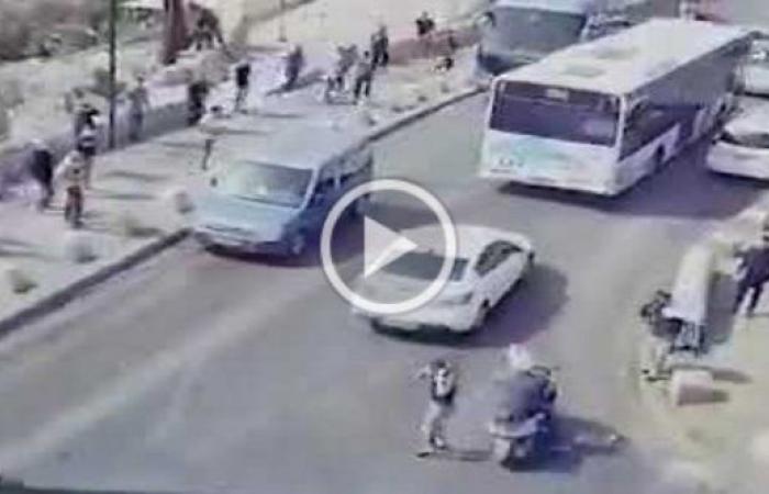 فيديو.. أحد المستوطنين يحاول دهس شبان فلسطينيين قرب باب الأسباط بالقدس