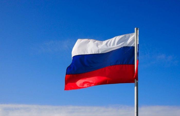 روسيا تسجل 8217 إصابة جديدة بفيروس كورونا