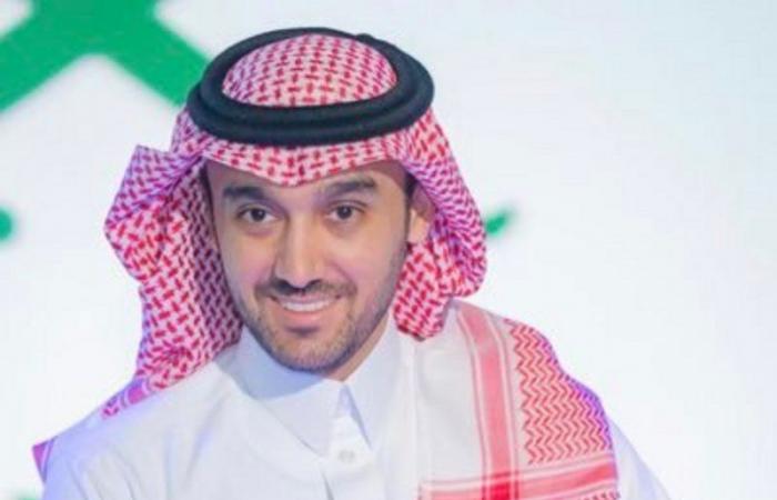 وزير الرياضة يُهنئ القيادة بمناسبة حلول عيد الفطر المبارك