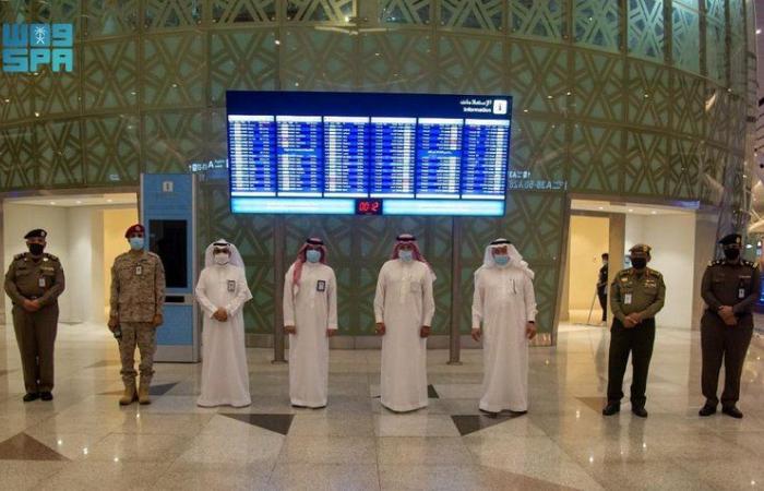 جدة.. مطار الملك عبدالعزيز الدولي يشهد انطلاق الرحلات الدولية (صور)