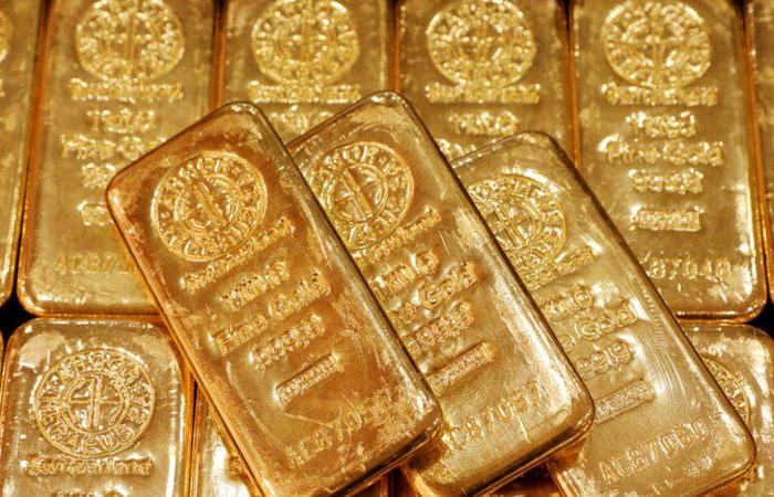 الذهب يتراجع من ذروة 5 أشهر بفعل ارتفاع عوائد السندات الأمريكية