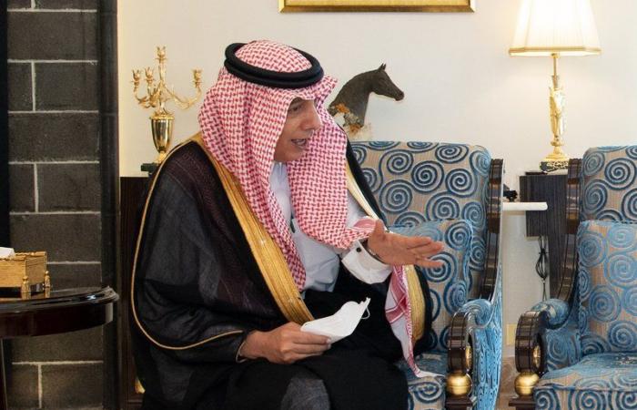 "الفيصل" يستقبل مدير عام فرع وزارة الخارجية بالمنطقة
