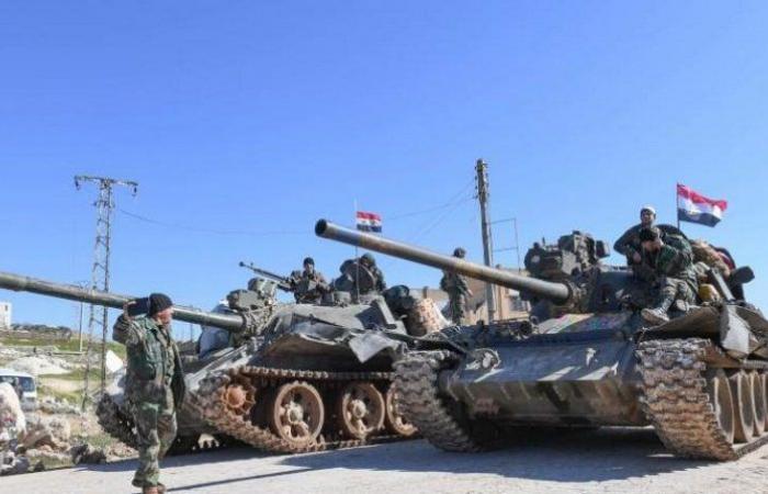 المعارضة السورية تتهم نظام "الأسد" بحشد قواته حول إدلب وحلب
