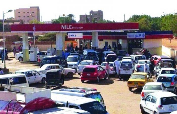 السودان يلغي دعم المحروقات.. وسعر الوقود يتضاعف