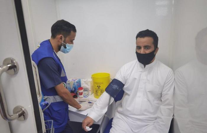 مستشفيات القوات المسلحة تنظّم حملة للتبرع بالدم في متنزه الردف بالطائف