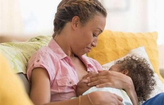 دراسة جديدة تكشف مفاجأة بشأن حليب الأمهات المرضعات المصابات بفيروس كورونا