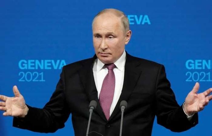 بوتين يبحث مع أعضاء مجلس الأمن القومي الروسي نتائج مباحثاته مع بايدن
