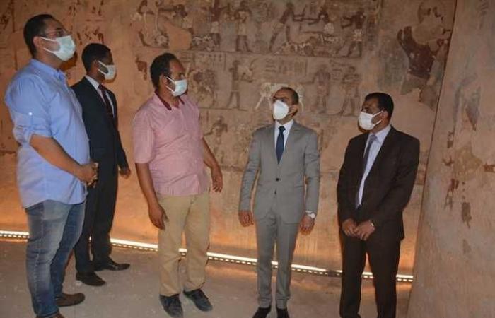 نائب محافظ سوهاج يتفقد تطوير مقابر الحواويش الأثرية بأخميم