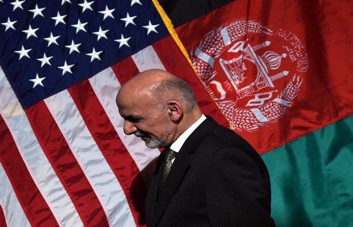 الرئيس الأمريكي يدعو نظيره الأفغاني إلى زيارة واشنطن