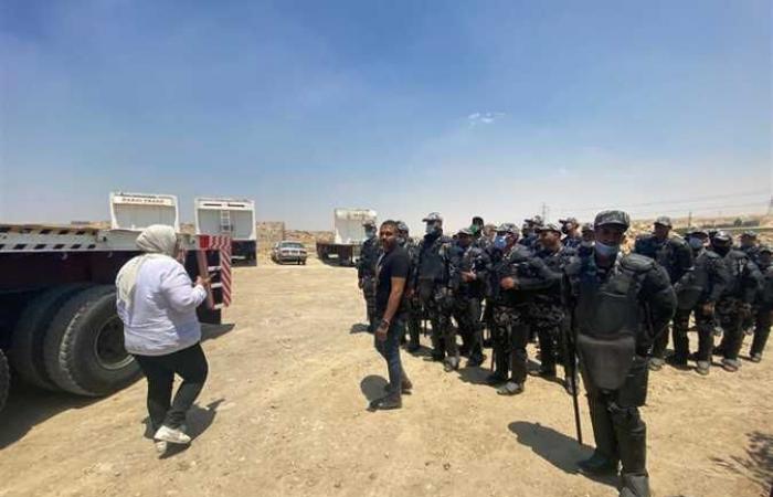 جهاز القاهرة الجديدة يسترد 9 أفدنة شمال طريق العين السخنة بالتعاون مع الشرطة