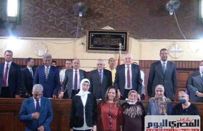 تكريم رئيس «استئناف القاهرة» لبلوغة السنّ القانونية وانتهاء فترة رئاسته للمحكمة (صور)