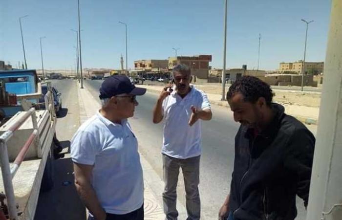 رئيس مركز ومدينة نخل يتابع أعمال رصف الطرق بالمدينة
