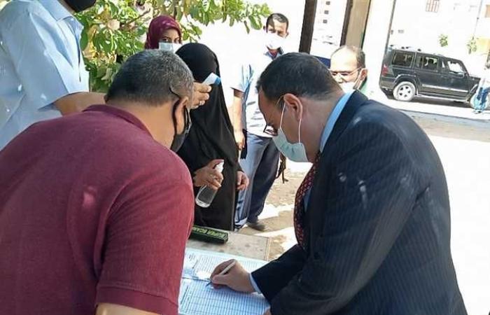 236 طالبًا وطالبة بالثانوية الأزهرية يؤدون امتحان مادة البلاغة بشمال سيناء