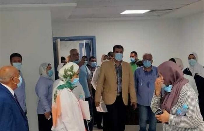 وفد هيئة التأمين الصحى يتفقد تطوير مستشفى طوسون بالإسكندرية (صور)