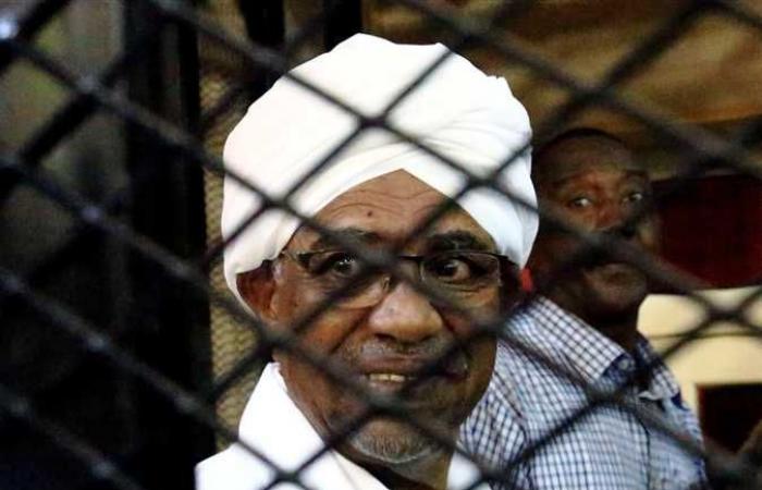 السودان يعتقل عشرات من أعضاء الحزب الحاكم السابق قبل احتجاجات