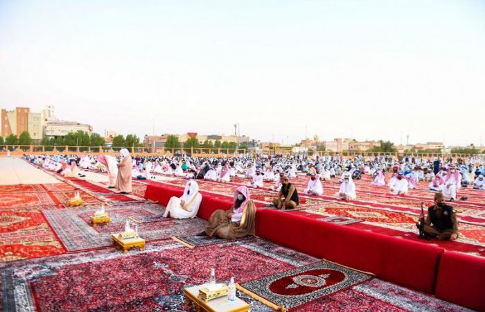 شاهد.. التزام وتطبيق للبروتوكولات الصحية بجوامع ومساجد المملكة في العيد