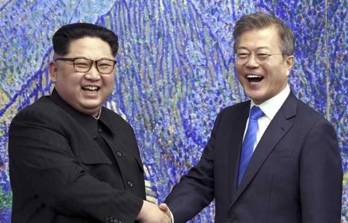 بعد عقود من العداء.. الكوريتان اللدودتان تستعيدان قنوات الاتصال (تقرير)