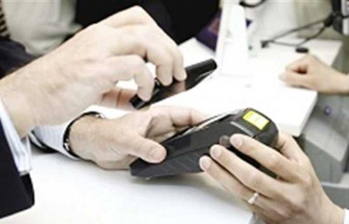 «الضرائب» تتيح تطبيق جديد عبر الموبايل للتعامل بالفاتورة الالكترونية