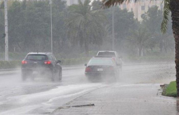 الوطني للأرصاد: حالة أمطار غزيرة على عسير حتى 9 مساءً