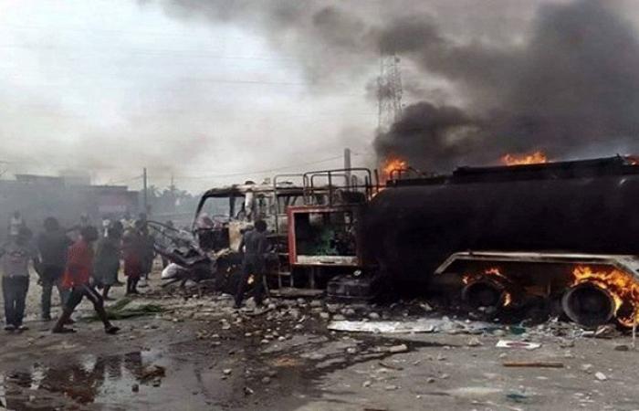 تفحم 33 شخصاً في تصادم حافلة ركاب بشاحنة وقود في الكونغو