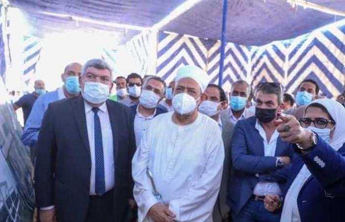 وزيرة الصحة وشيخ الأزهر يتفقدان أعمال إنشاء مستشفى القرنة بالأقصر (صور)