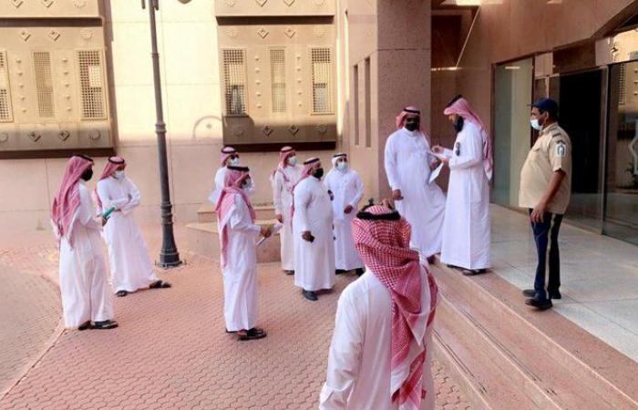 "الإسلامية" بالمدينة المنورة يستقبل المتقدمين لوظائف مراقب مساجد وحراس أمن