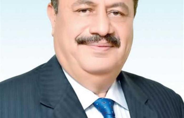 مد خدمة رئيس مصلحة الضرائب لمدة عام