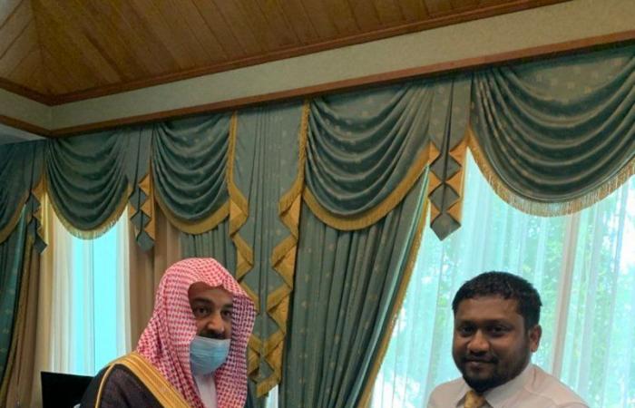 وزير مكتب الرئاسة بجمهورية المالديف يلتقي وكيل الشؤون الإسلامية ويشيد بدعم المملكة