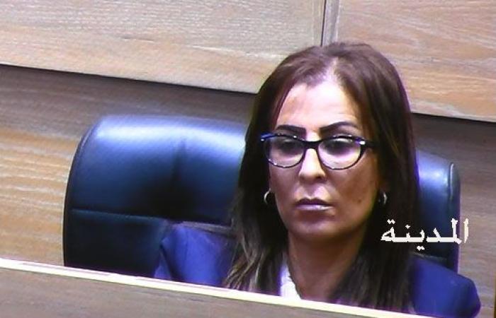 غنيمات سفيرة بالمغرب وقبول استقالة أمين عام هيئة الاستثمار