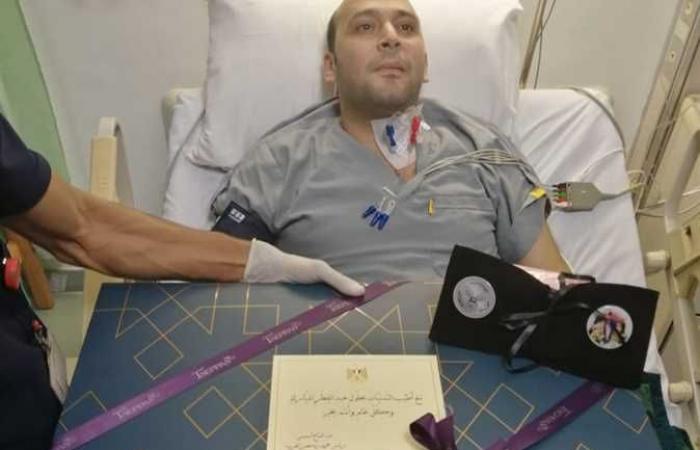 بسبب كورونا .. طبيب كفر الشيخ يروي كيف قضى 15 شهرًا بعد فقدان بصره