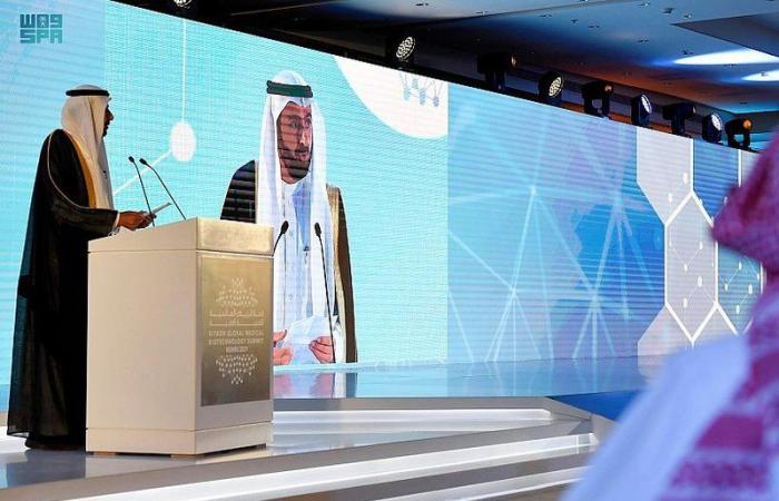 برعاية ولي العهد .. وزير الحرس الوطني يفتتح "قمة الرياض العالمية للتقنية الطبية "2021"