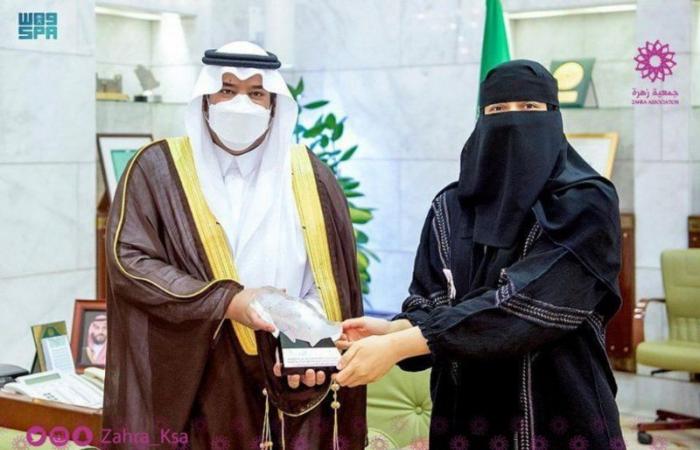 أمير الرياض بالإنابة يدشِّن الحملة التوعوية بأهمية الاكتشاف المبكر لسرطان الثدي