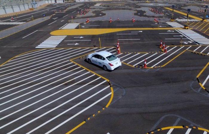 انطلق البرنامج التدريبي الأول لتعلم قيادة السيارة للسيدات بجامعة الباحة