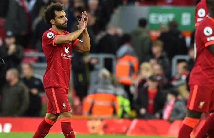 محمد صلاح يتفوق على رونالدو ويتوج بجائزة لاعب الشهر في الدوري الإنجليزي