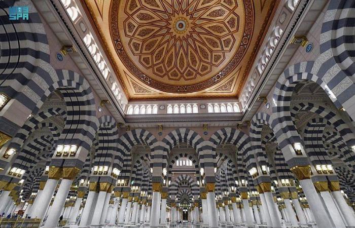 170 قبة تشكّل أحد أبرز مكوّنات الهندسة المعمارية للمسجد النبوي