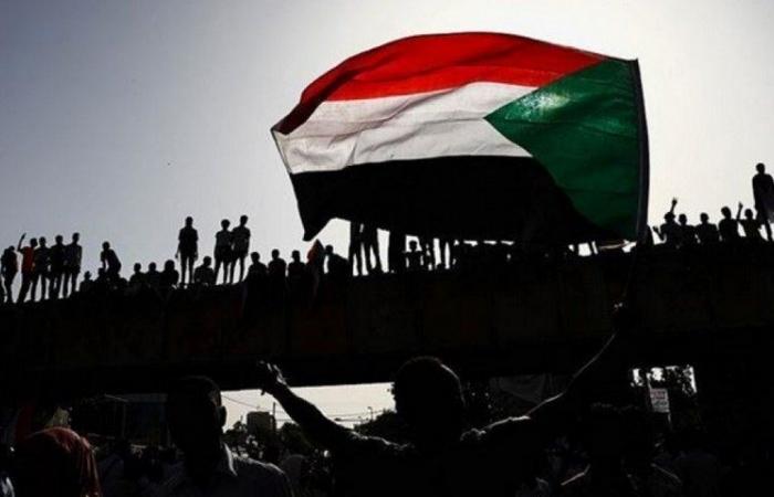 مظاهرة حاشدة في الخرطوم تأييدًا للجيش السوداني