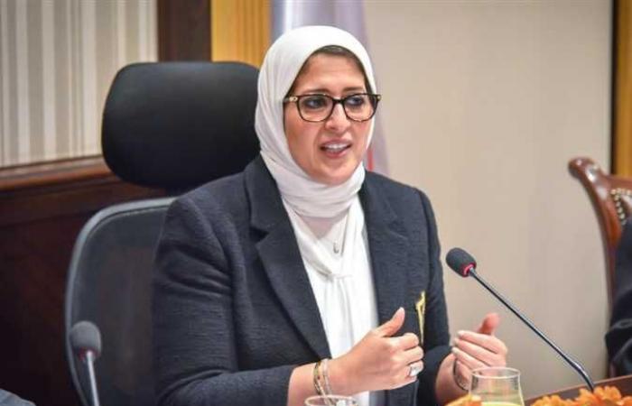 وزيرة الصحة: توفير مراكز لتطعيم المواطنين في المساجد «الجمعة» والكنائس «الأحد»