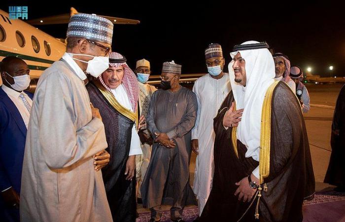 رئيس نيجيريا يصل الرياض للمشاركة في مبادرة مستقبل الاستثمار