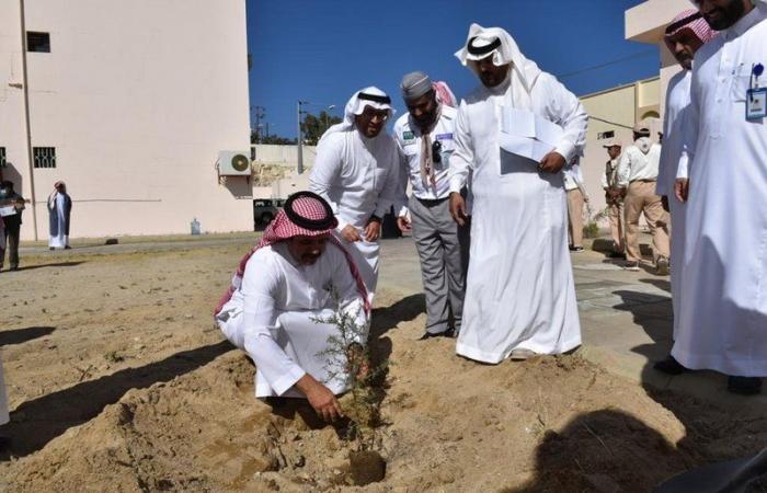 محافظ النماص يدشِّن مبادرة السعودية الخضراء وتحسين المشهد الحضري