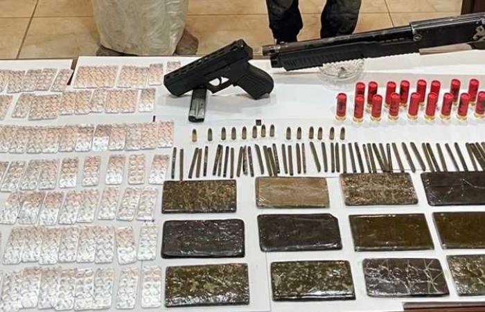 ضبط 79 سلاحًا ناريًا و153 قضية مخدرات في حملة أمنية بالمحافظات