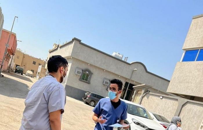 مستشفى شرق جدة ينظّم مبادرة "نرعاهم" في اليوم العالمي لكبار السن‎‎