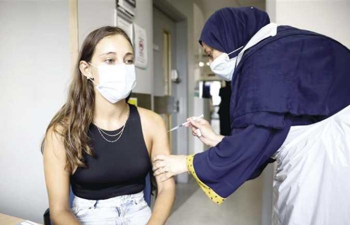 بريطانيا تسجل أكثر من 44 ألف إصابة جديدة بفيروس كورونا