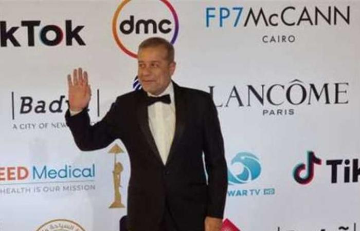 شريف منير ومجدي الهواري أول الحاضرين في الدورة الـ43 لـ «القاهرة السينمائي»
