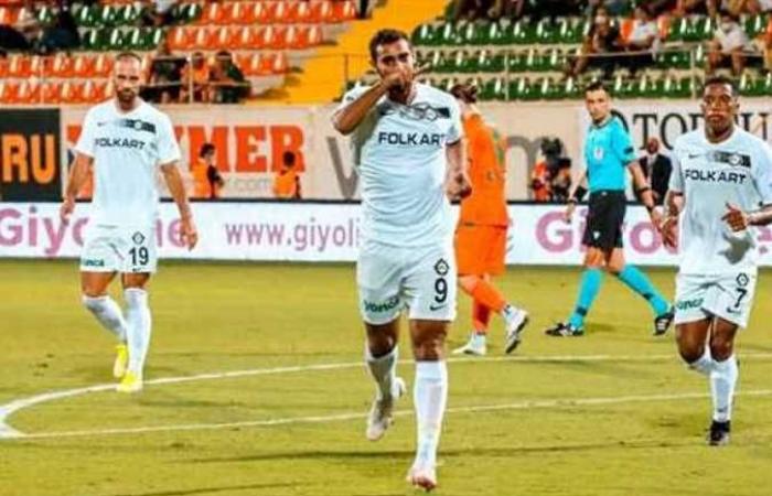 تعرف على حالة أحمد ياسر ريان بعد إصابته القوية مع فريقه في الدوري التركي (صور)