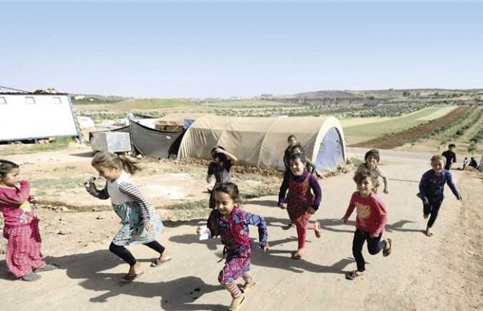 بعد تجمد 15 طفلا في مخيمات سوريا.. مؤسسة حقوقية تطالب المجتمع الدولي بتدخل فوري
