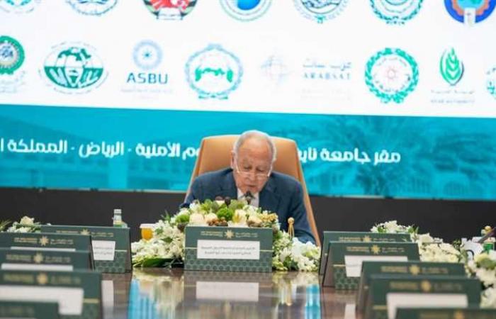 أبو الغيط يترأس أعمال لجنة التنسيق العليا للعمل العربي المشترك في الرياض