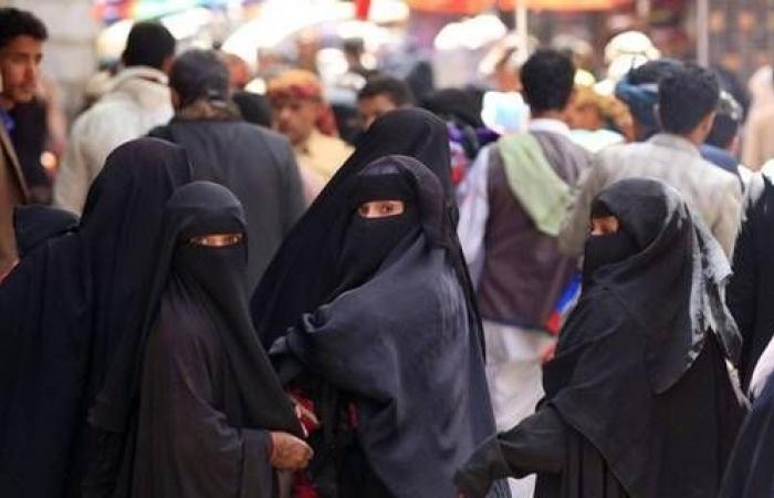 لجنة تحقيق يمنية : مقتل 56 امرأة بحوادث قصف وانفجار ألغام في اليمن خلال عام